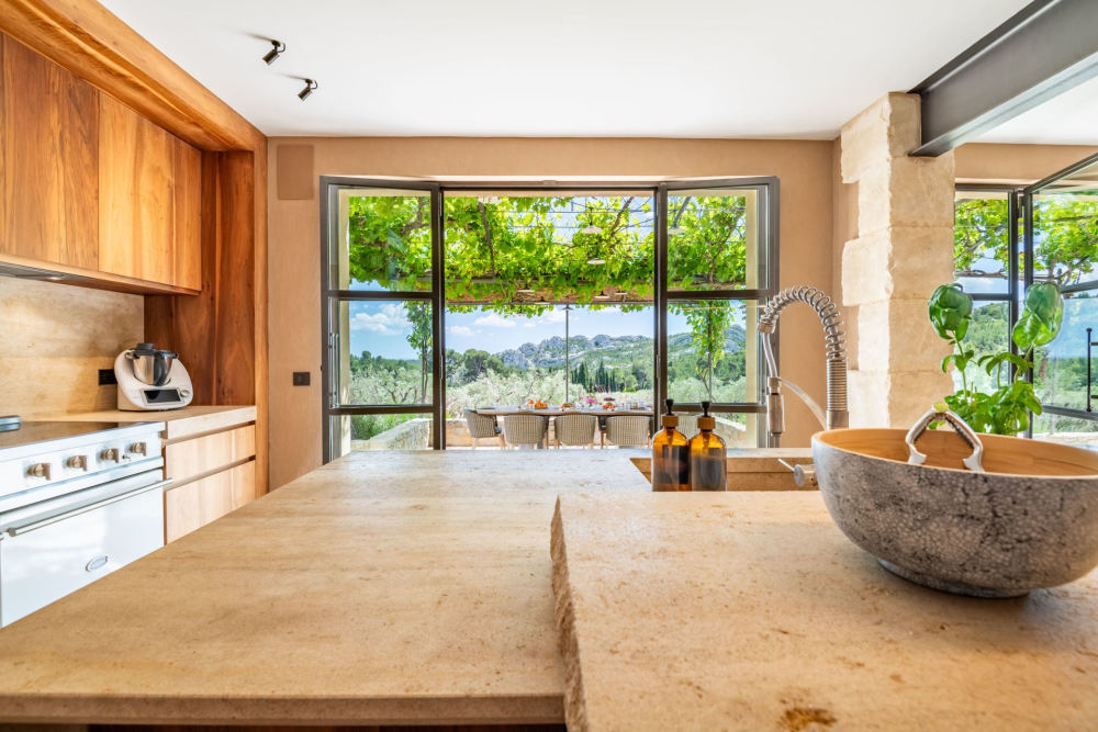 Photographs of Mas Allure villa in Provence - Image 10 of 60