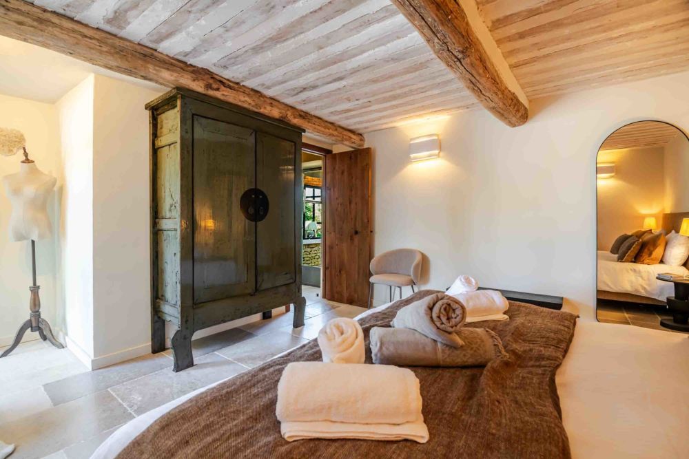 Photographs of Mas des Princes villa in Provence - Image 15 of 49