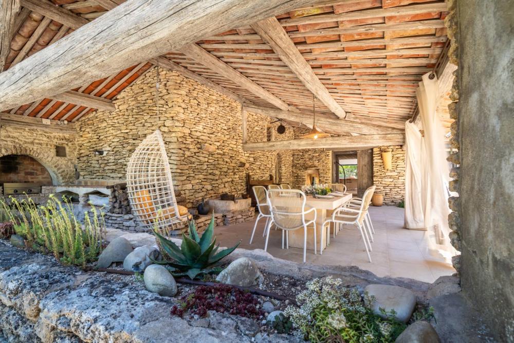 Photographs of Mas la Gineste villa in Provence - Image 20 of 46