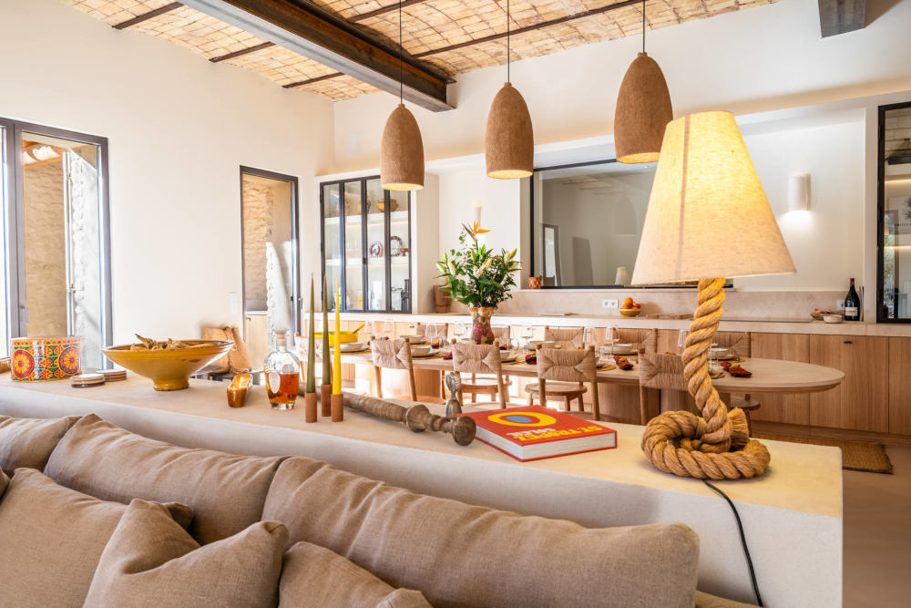 Photographs of Mas Cristal villa in Provence - Image 6 of 44