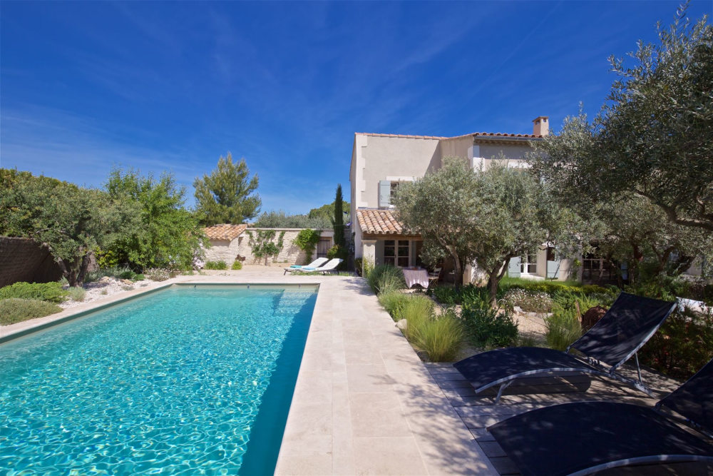 Photographs of Villa Mirage villa in Provence - Image 1 of 46