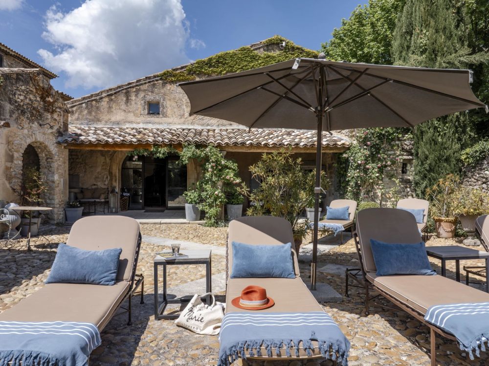 Photographs of Mas d’Argent villa in Provence - Image 31 of 35