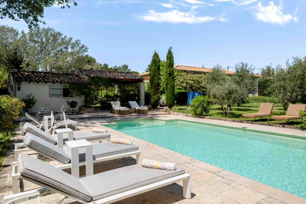 Photographs of Mas du Grelot villa in Provence - Image 28 of 39