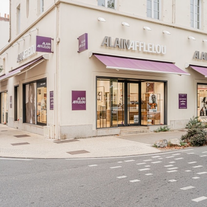 Magasin Opticien 14 place Napoléon 85000 LA ROCHE-SUR-YON