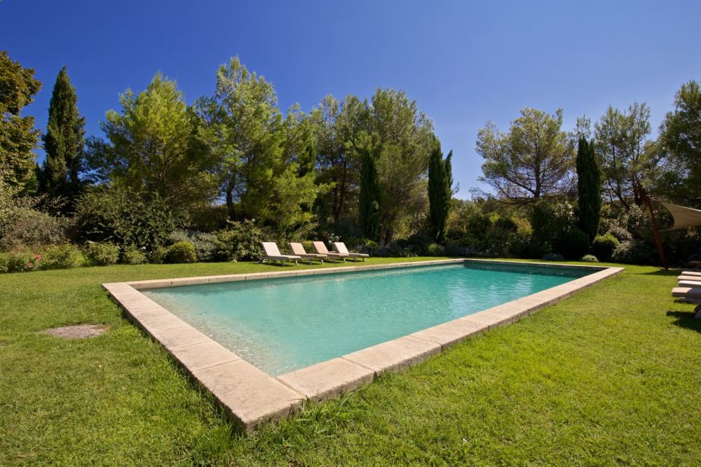Photographs of Mas Santoline villa in Provence - Image 14 of 34