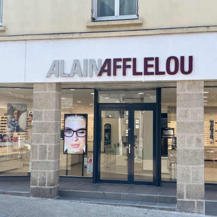 Magasin Opticien 12 bis rue du Château 29120 PONT-L'ABBÉ