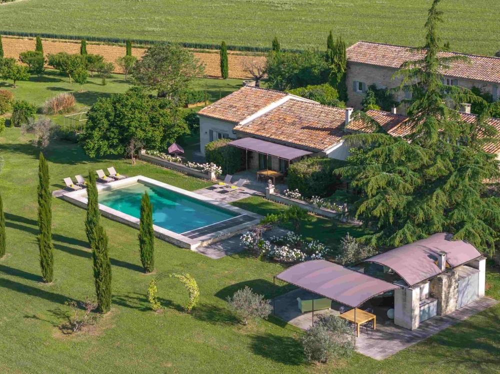 Photographs of Le Mas des Lavandins villa in Provence - Image 13 of 53