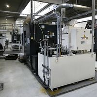 CNC Machining Center-Makino - Image 9