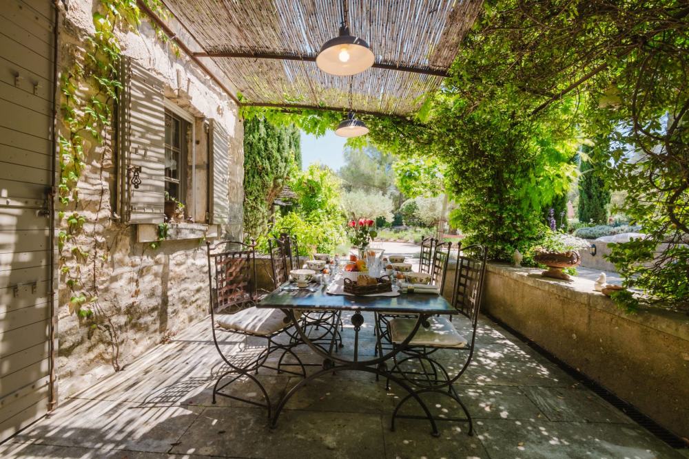 Photographs of Le Mas d’Eygalieres villa in Provence - Image 37 of 60