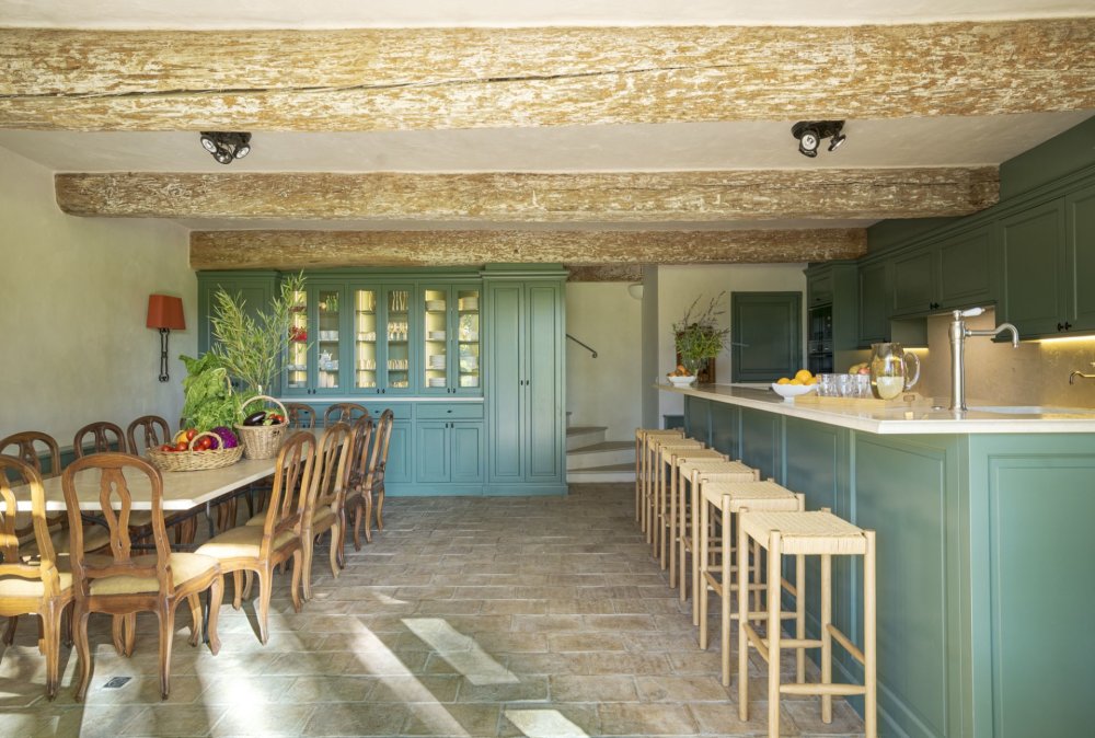 Photographs of Mas du Pianiste villa in Provence - Image 5 of 38