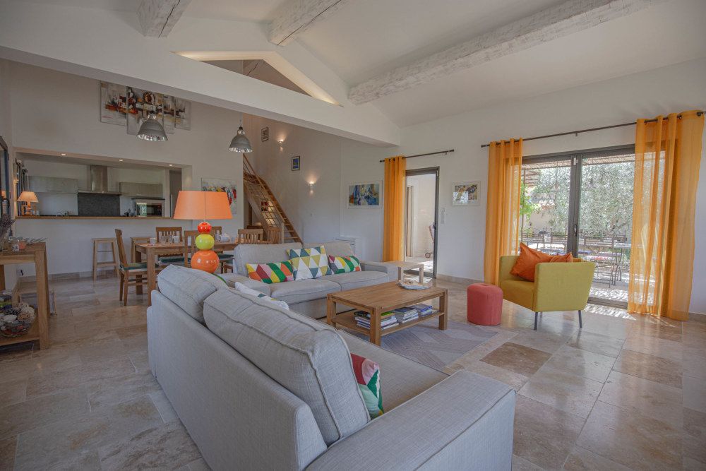 Photographs of Villa Olivade villa in Provence - Image 3 of 23