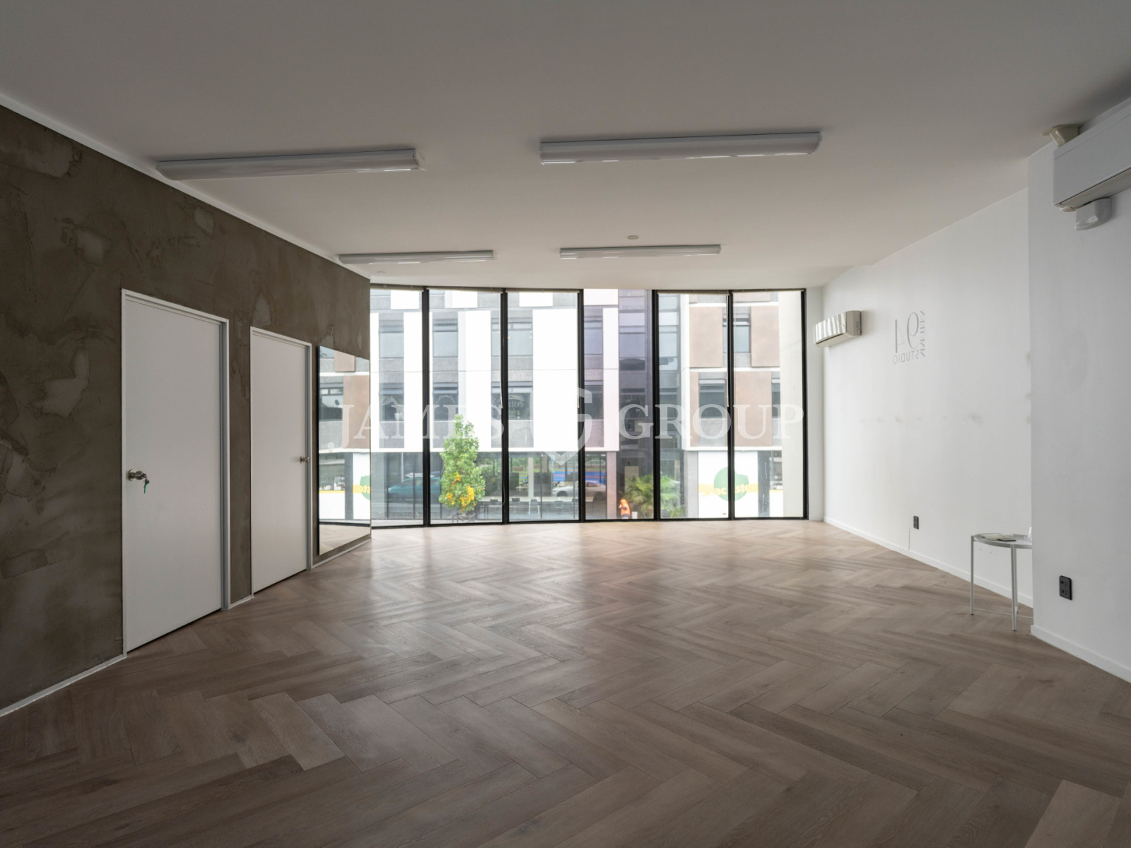 Versatile Parnell Office