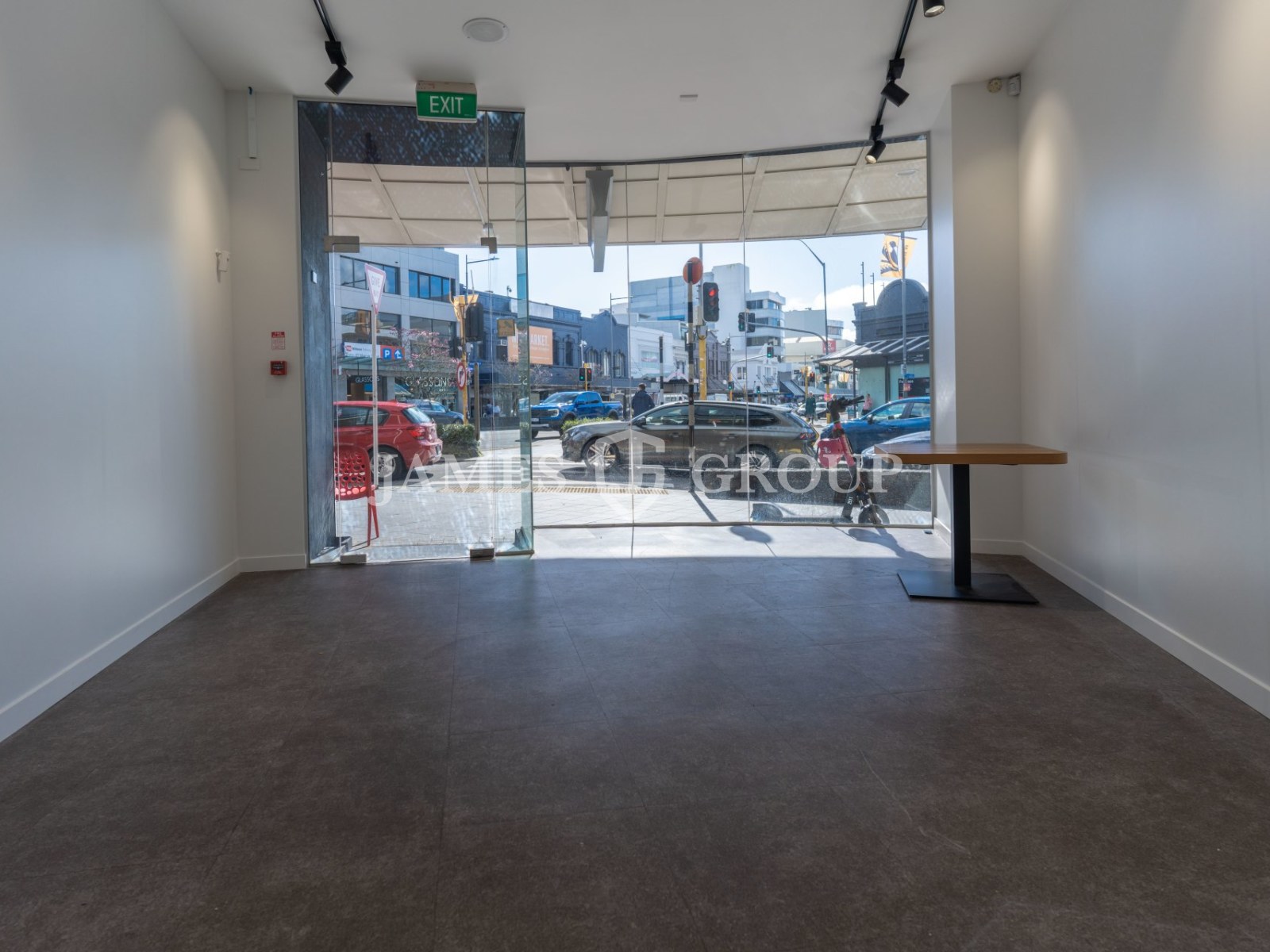 High Profile Newmarket Corner Retail | 41m²