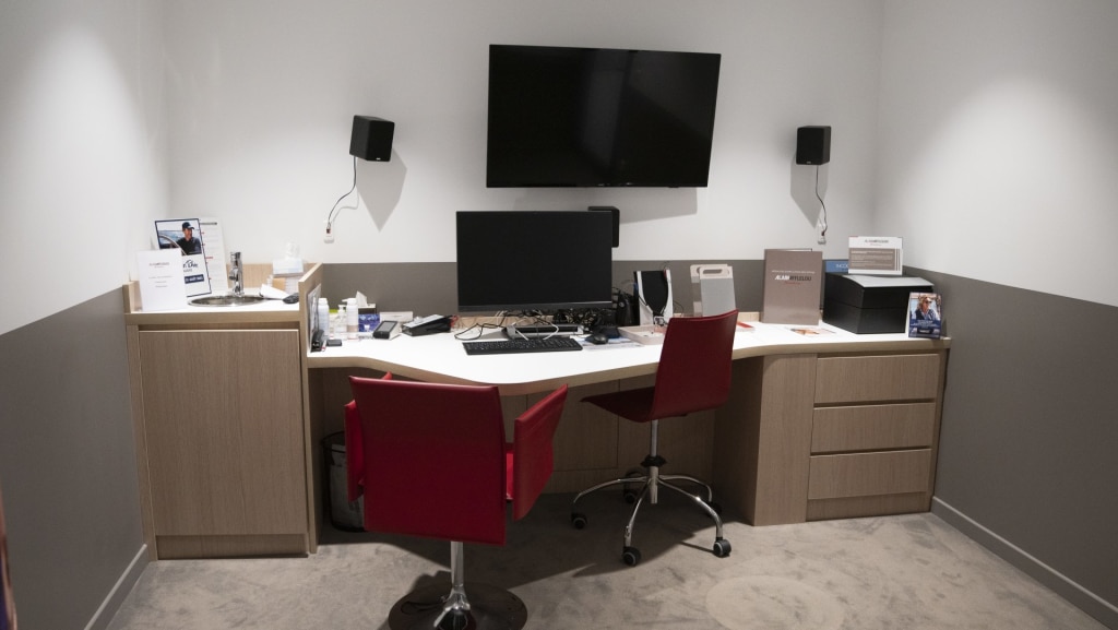 Magasin audioprothesiste Rond-point Laurent Schwartz 78310 MAUREPAS intérieur