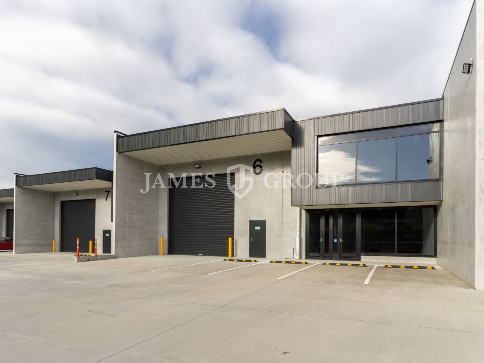 Top Tier Industrial | 402m² Brand-new