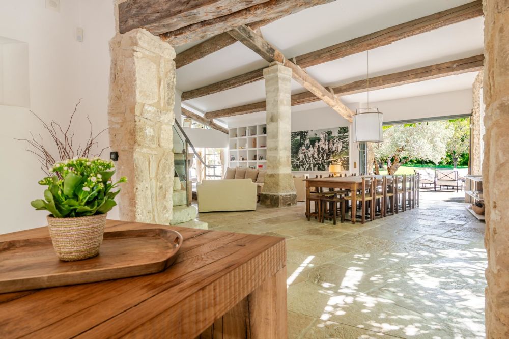 Photographs of Domaine des Saisons villa in Provence - Image 6 of 52