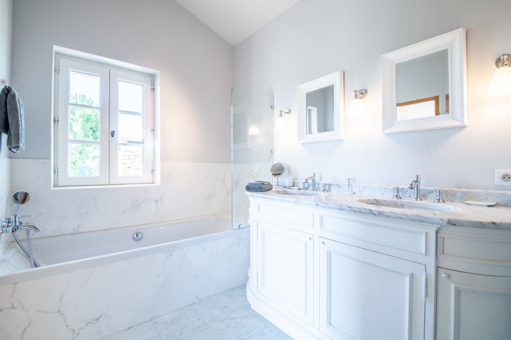 Photographs of Mas des Murets villa in Provence - Image 37 of 48