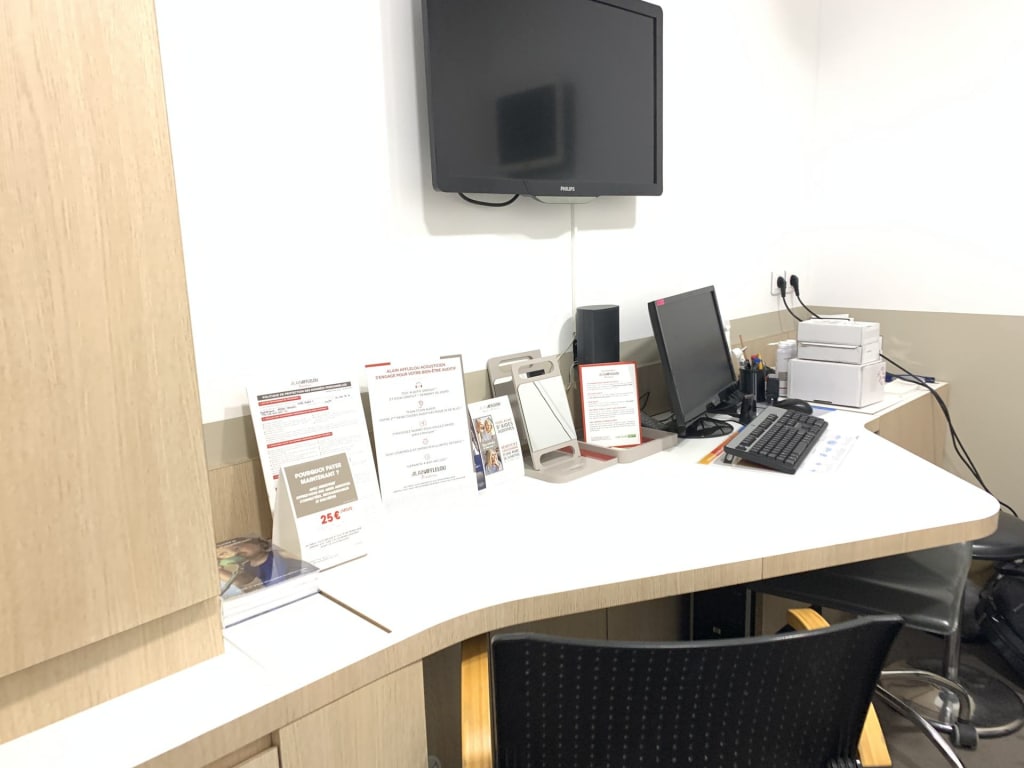 Magasin audioprothesiste 56 rue de la République 69330 MEYZIEU intérieur