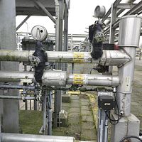 Vertical Heated Vessel with Stack- - Image 7