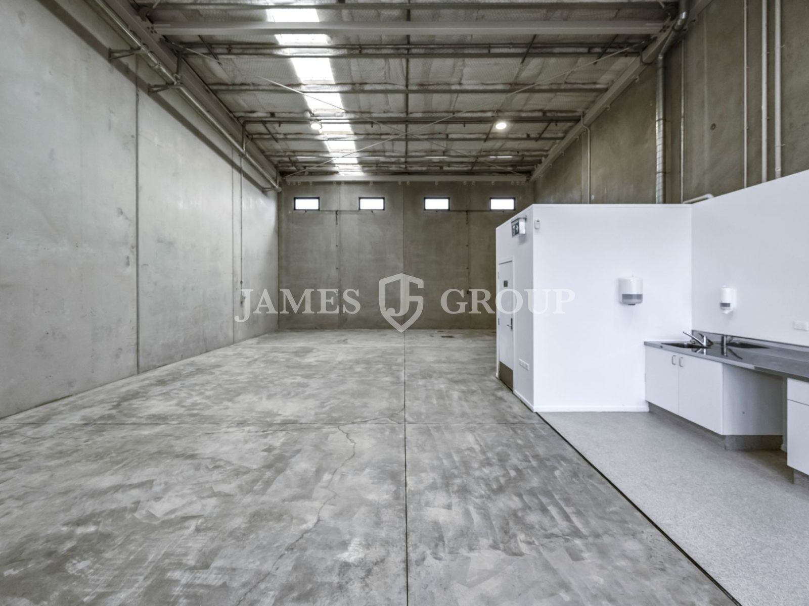 A-grade Unit With Container Drop Area