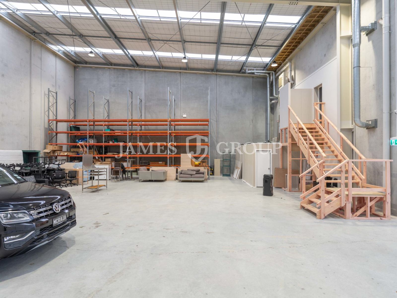 546m² High Profile Industrial | Container Access