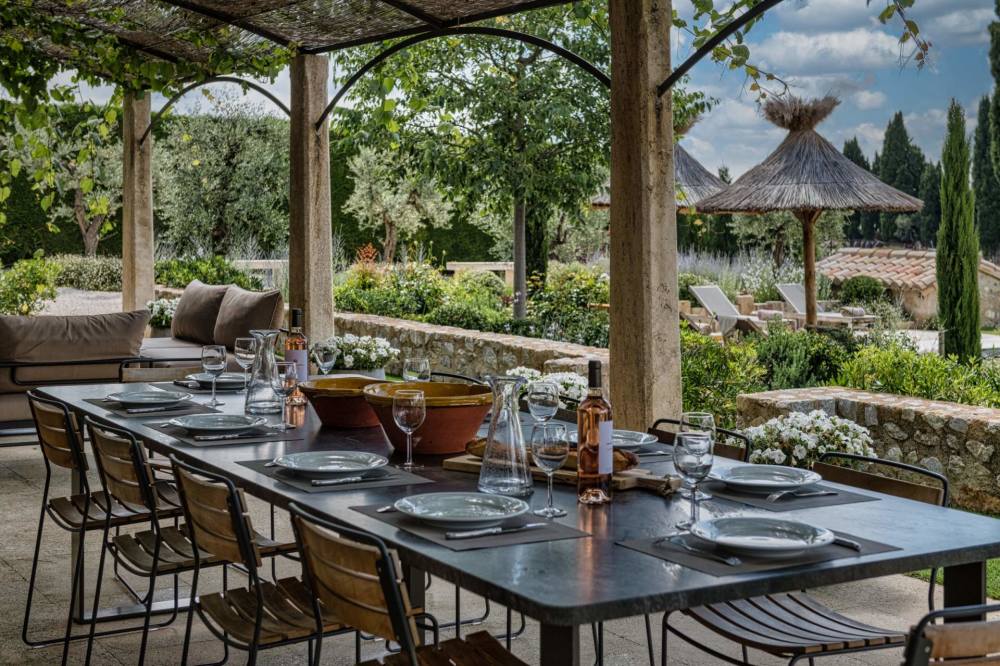Photographs of Mas Helios villa in Provence - Image 25 of 44