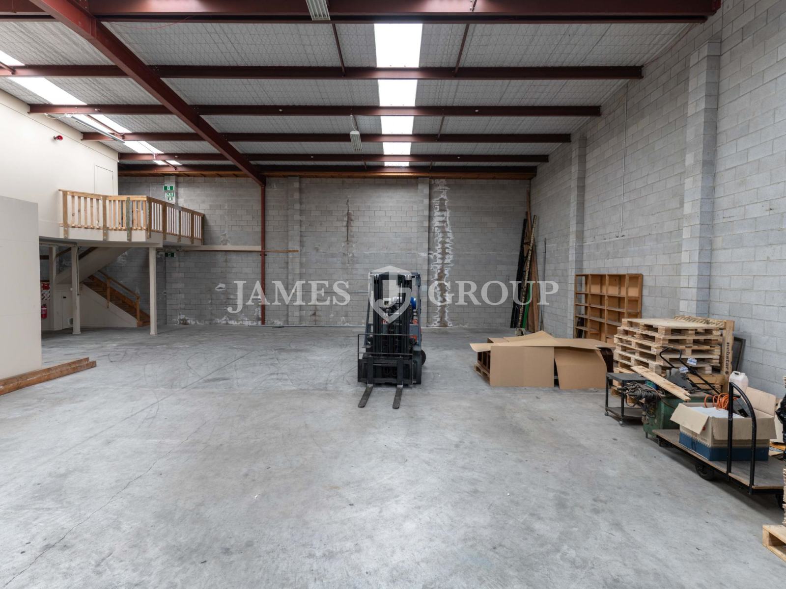 Well-presented Warehouse & Office | East Tamaki