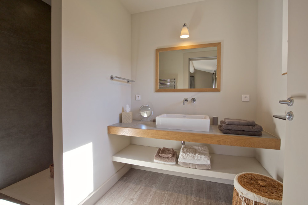 Photographs of Mas des Randonneurs villa in Provence - Image 36 of 41