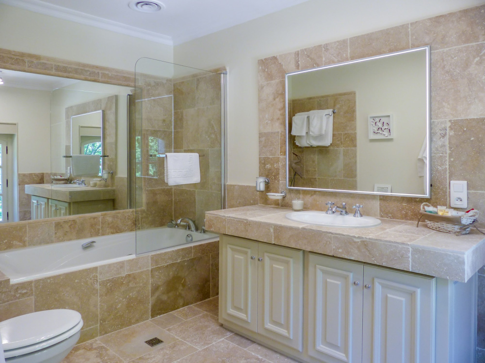 Photographs of Chateau Rhone Provence villa in Provence - Image 17 of 52