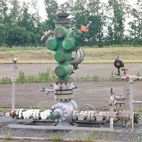 Wellhead installation- - Image 3
