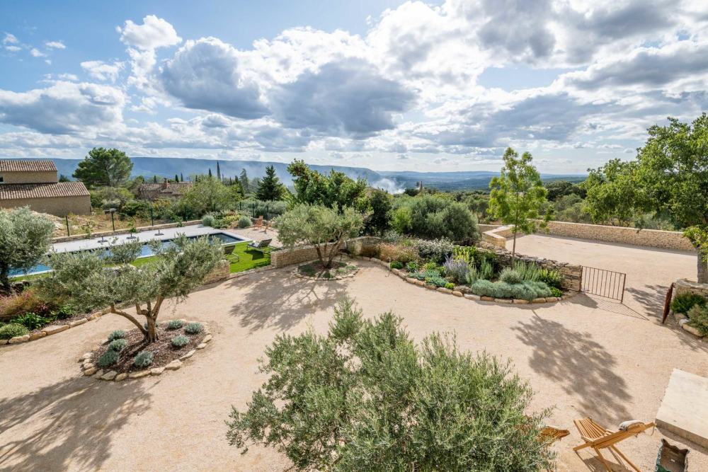 Photographs of Mas des Altesses villa in Provence - Image 16 of 38