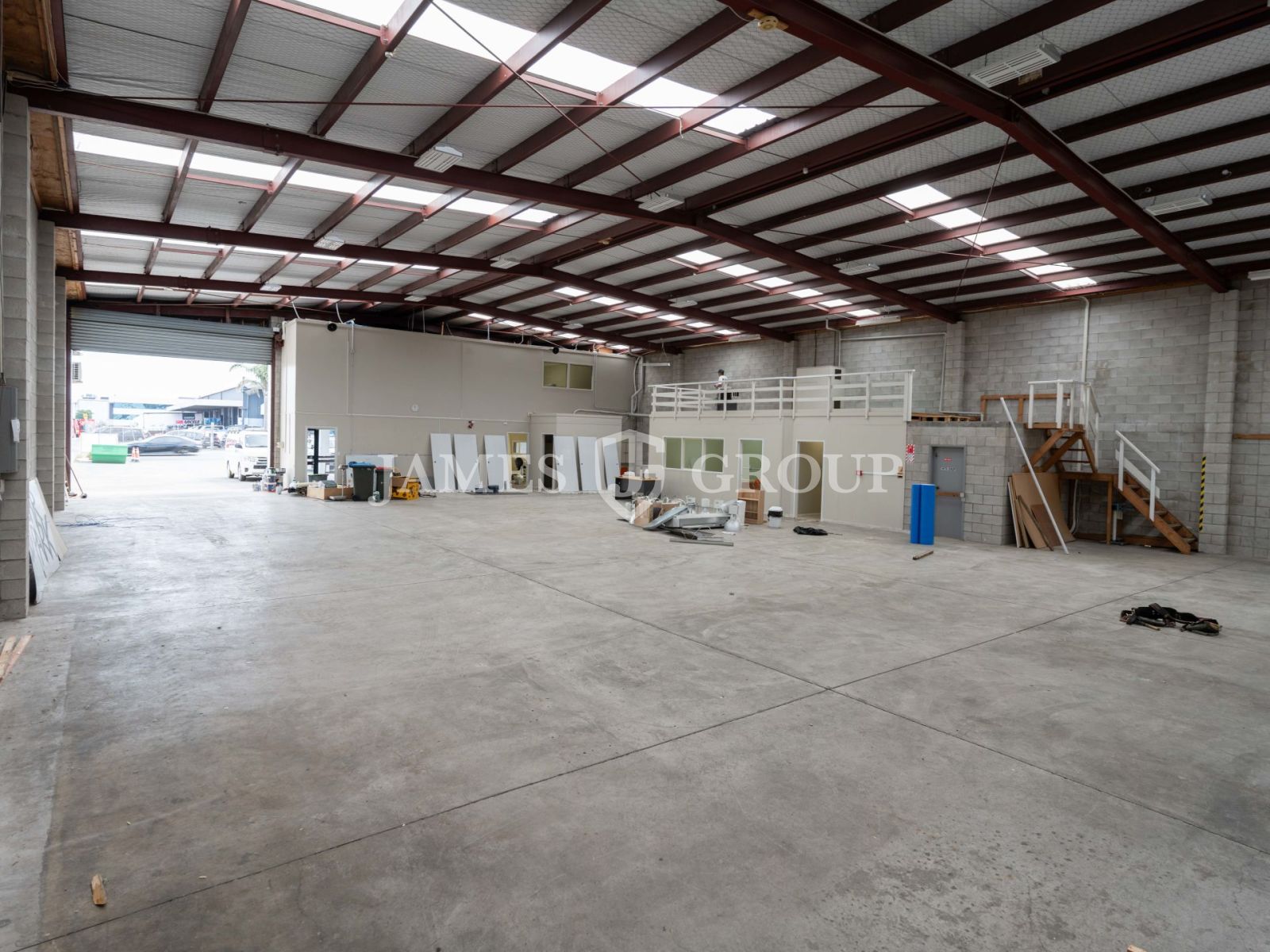 Functional 667m² Penrose | Container Capacity