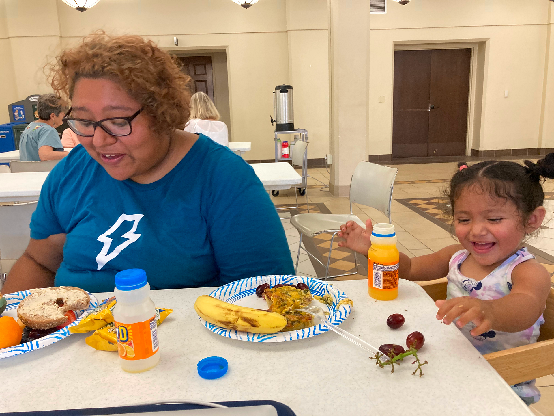 (SYMin Top 10) No. 10: Clients start the day right with Family Meal