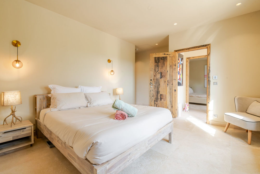 Photographs of Mas des Sources villa in Provence - Image 33 of 41