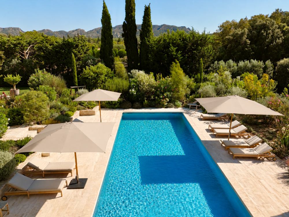 Photographs of New! Mas des Rêves villa in Provence - Image 3 of 47