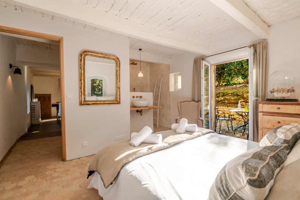 Photographs of Le Refuge de Provence villa in Provence - Image 19 of 40