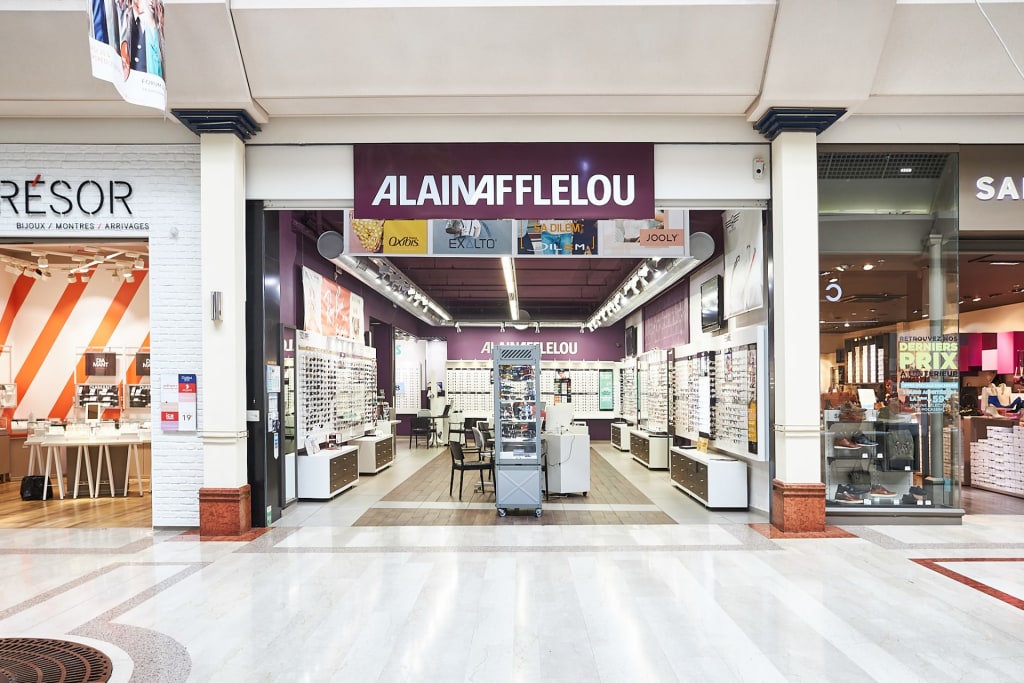 Magasin Opticien C.C. Auchan 84130 LE PONTET extérieur