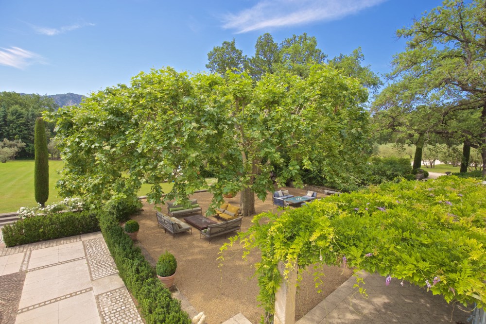 Photographs of Mas Providence villa in Provence - Image 24 of 38