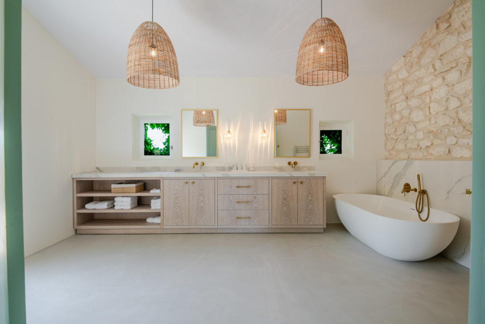 Photographs of Petit Mas des Splendeurs villa in Provence - Image 23 of 46