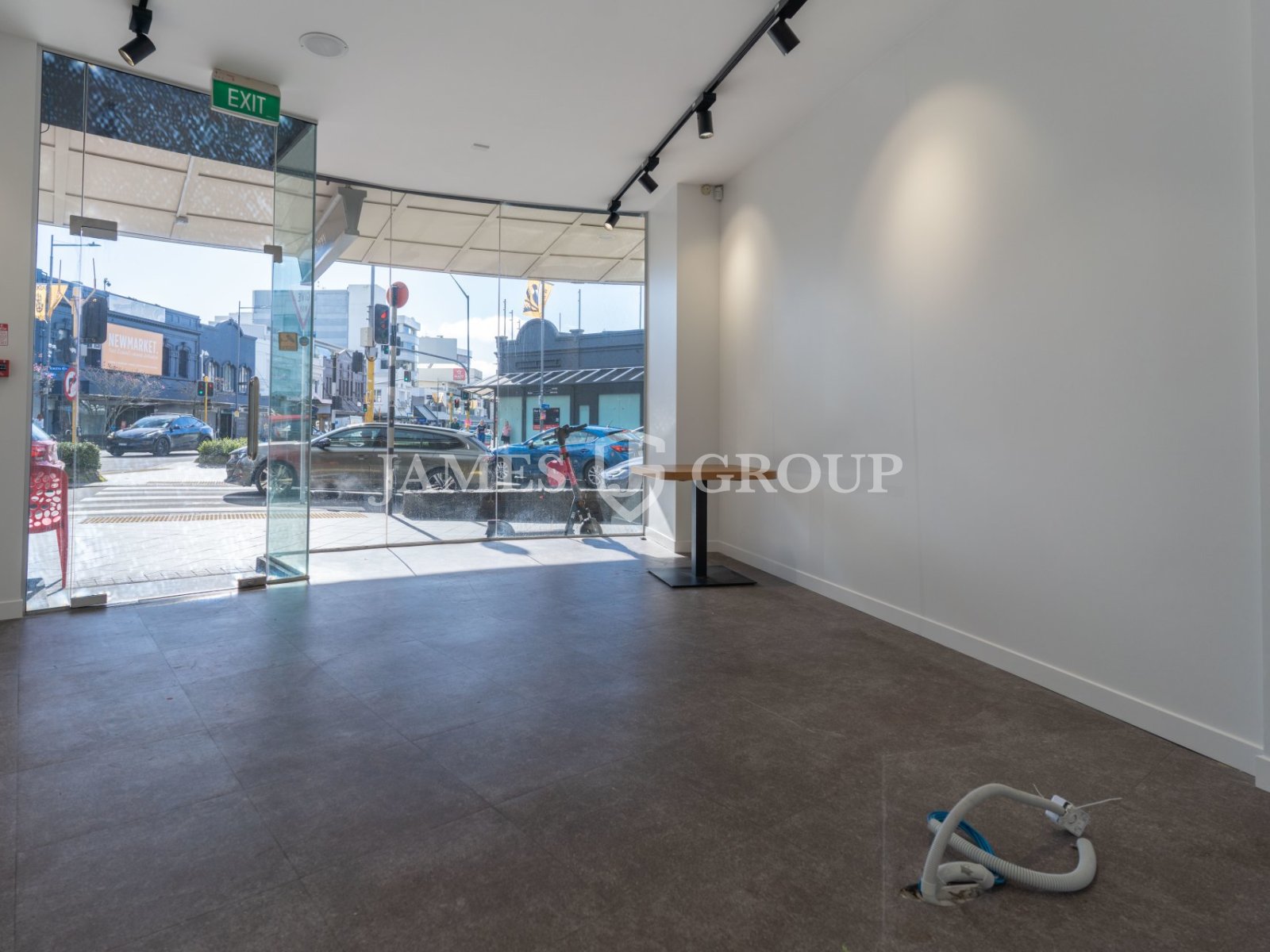 High Profile Newmarket Corner Retail | 41m²