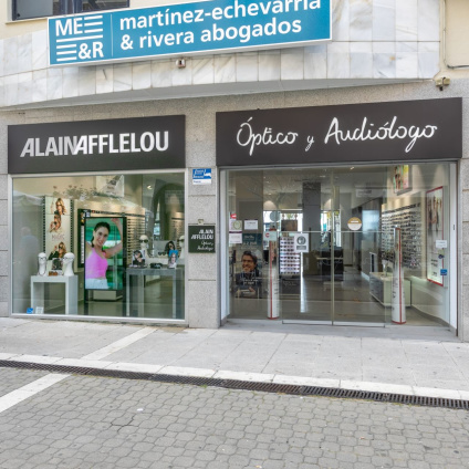 Tienda Óptico Avenida España, 104 29680 ESTEPONA
