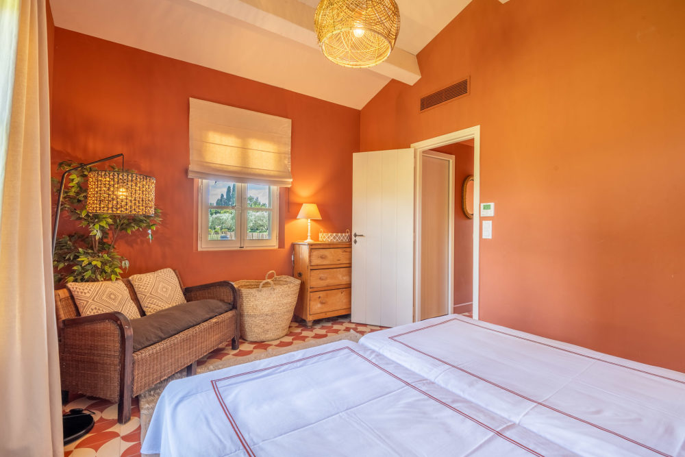 Photographs of Mas Le Nectar villa in Provence - Image 46 of 53