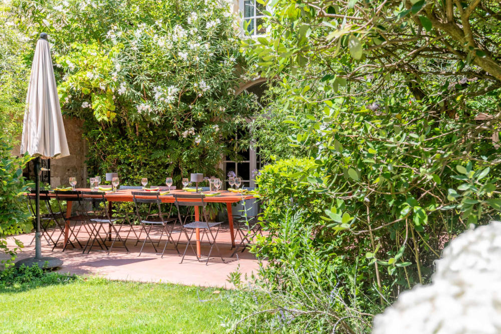 Photographs of Mas de Montolivet villa in Provence - Image 16 of 42