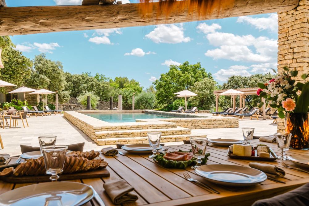 Photographs of Le Hameau de Sénanque villa in Provence - Image 17 of 60