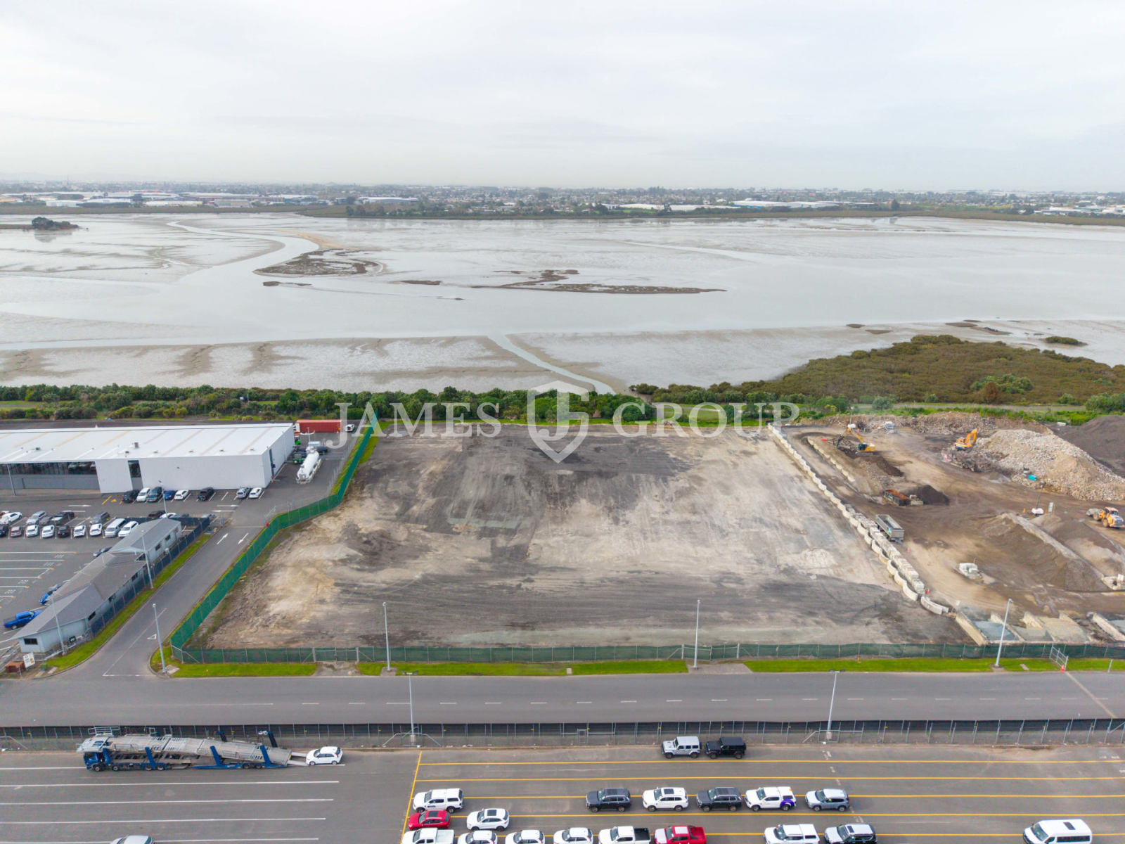 Heavy Industry Yard With Power & Water