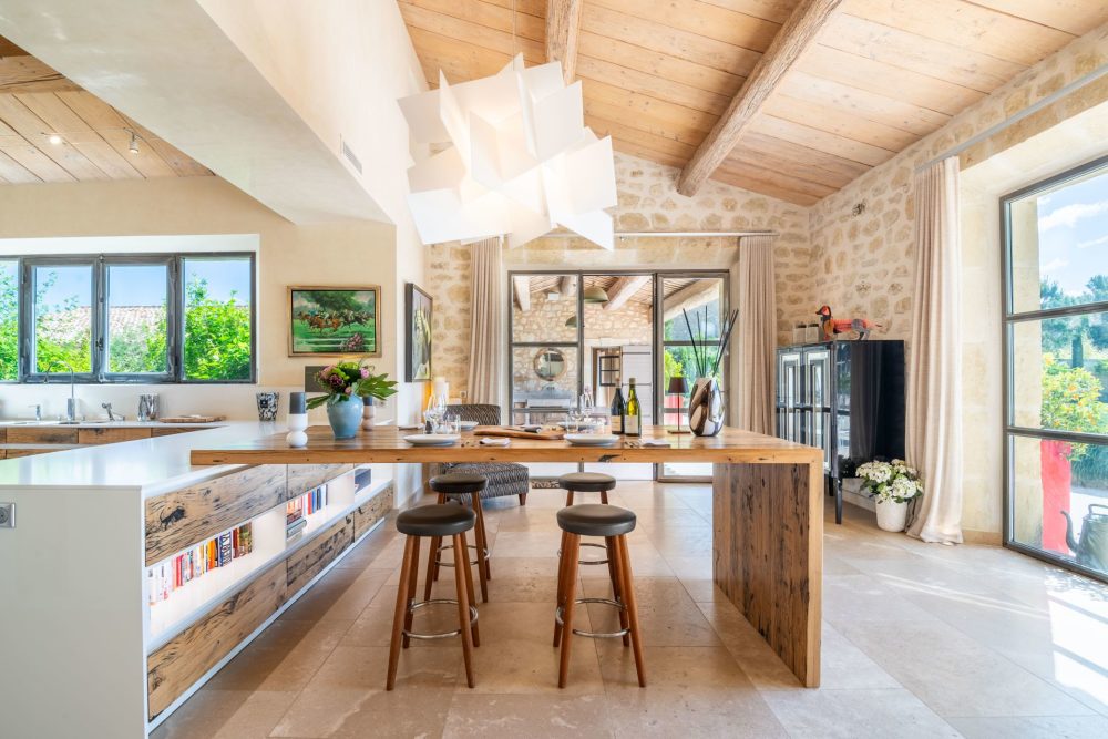 Photographs of Mas la Boheme villa in Provence - Image 12 of 44