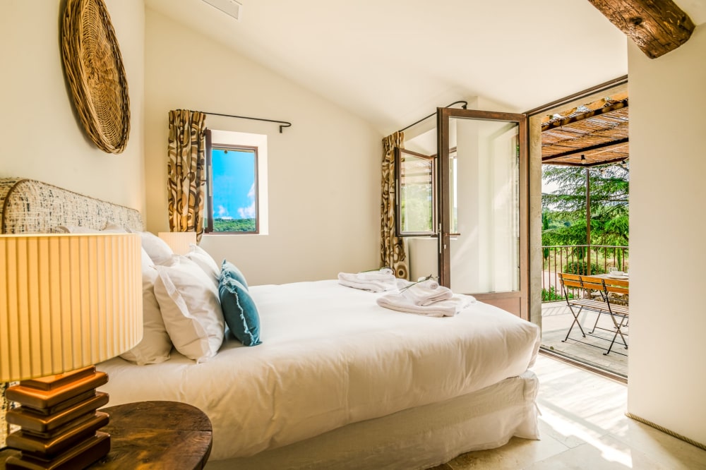 Photographs of Mas des Secrets villa in Provence - Image 21 of 47