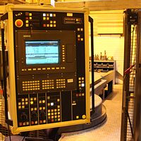 TWIN PALLET VERTICAL TURNING & MILLING CENTER-DOERRIES - Image 3