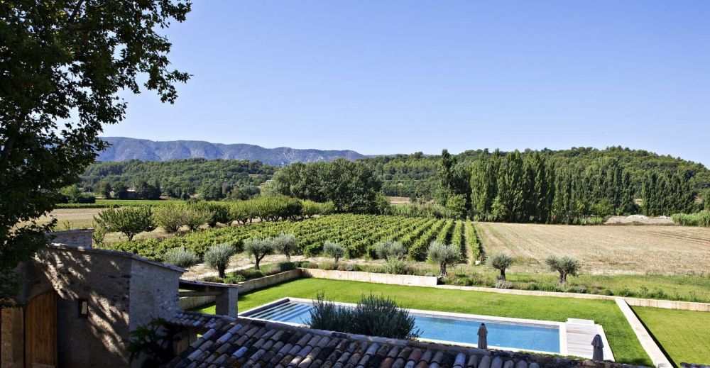 Photographs of Bastide du Calavon villa in Provence - Image 45 of 57