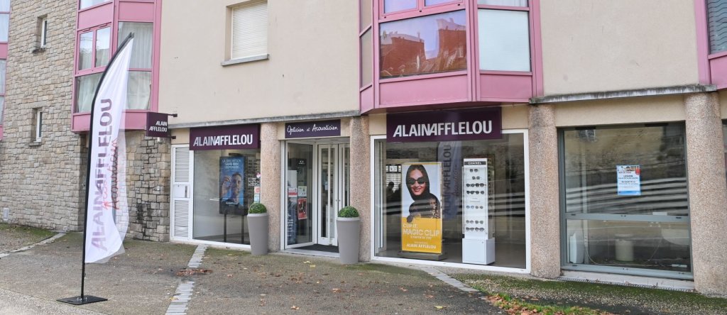 Magasin audioprothesiste 9 place Duclos 22100 DINAN